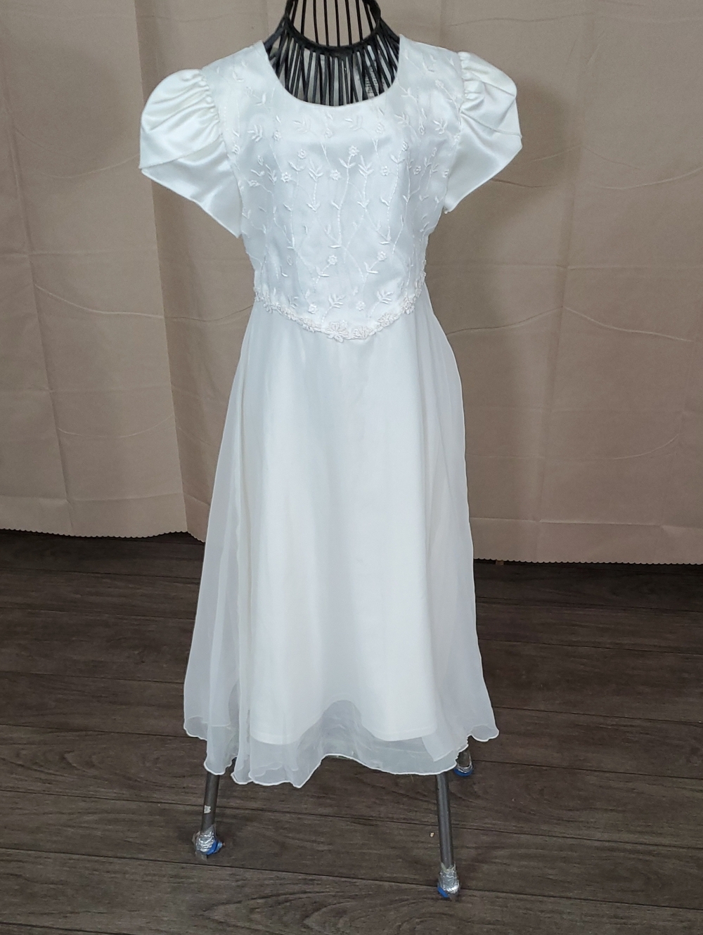 Little Girls White Embroidered Midi Dress with Puff Sleeves